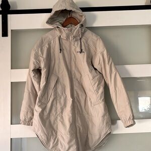 Colombia long jacket. MED